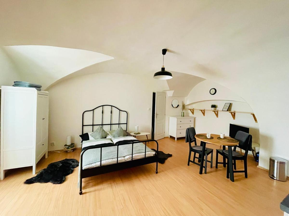Studio Nicolas II Prague Exterior photo